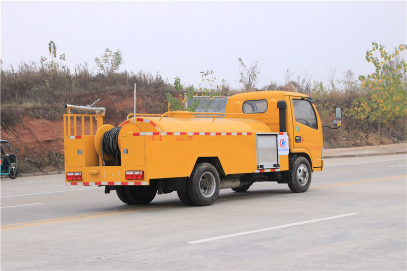 �|�LС�������{�� 3���߉���ϴ܇