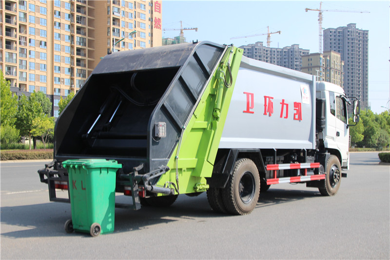 �|�L(f��ng)���� 12�����s����܇