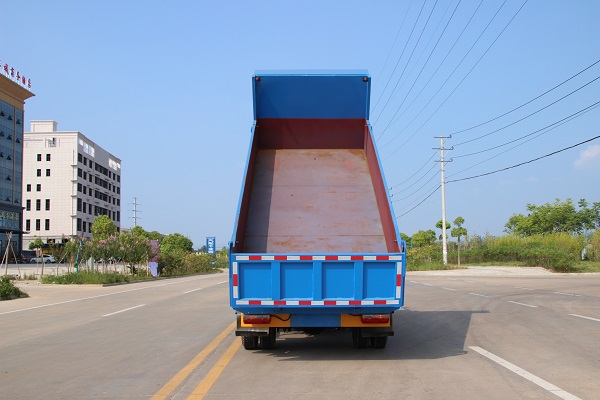 �|�L(f��ng)������� 8����ж����܇