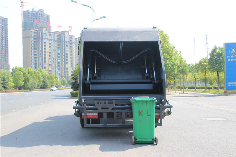 �|�L(f��ng)���� 12�����s����܇