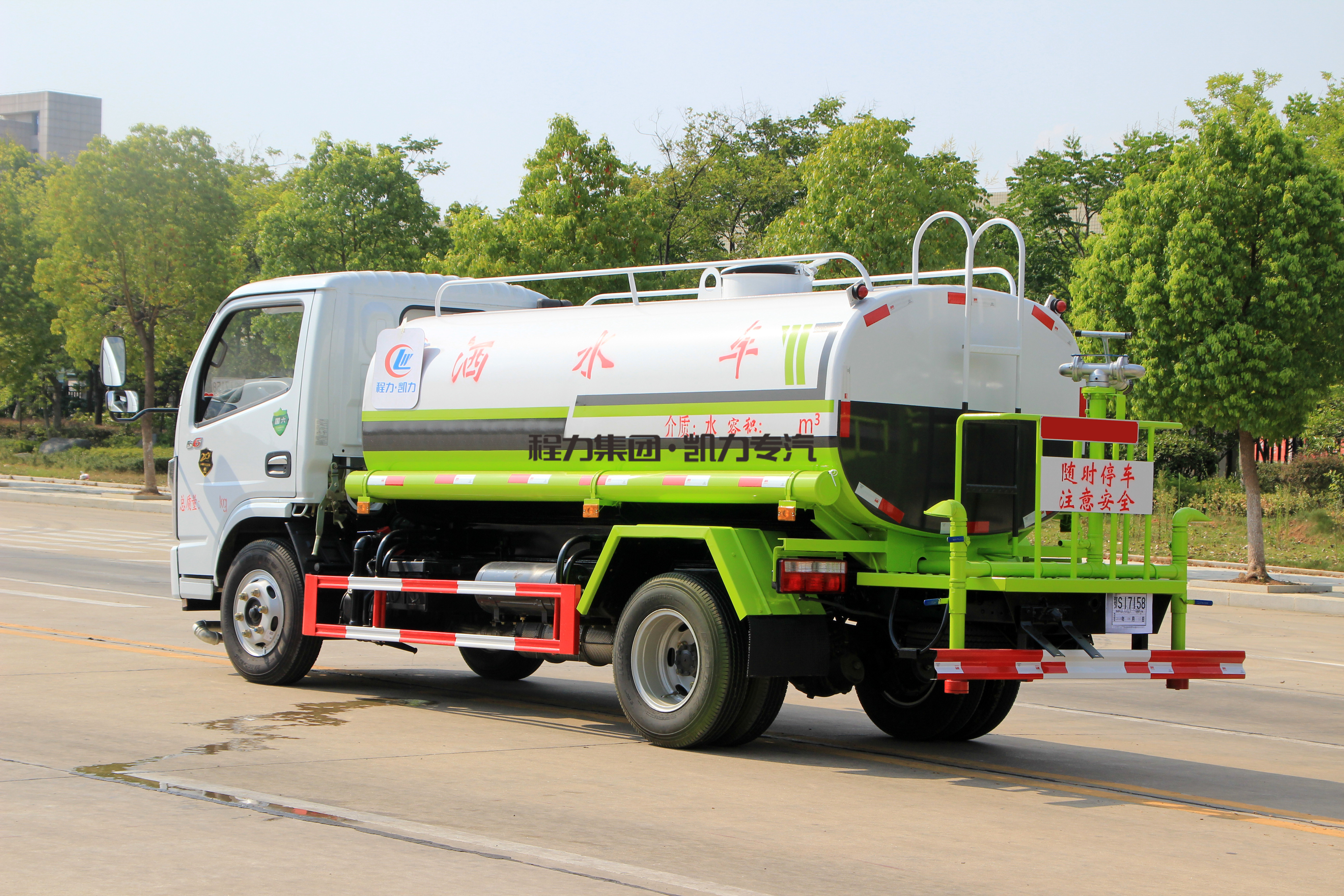 �����|�L(f��ng)С������5����ˮ܇