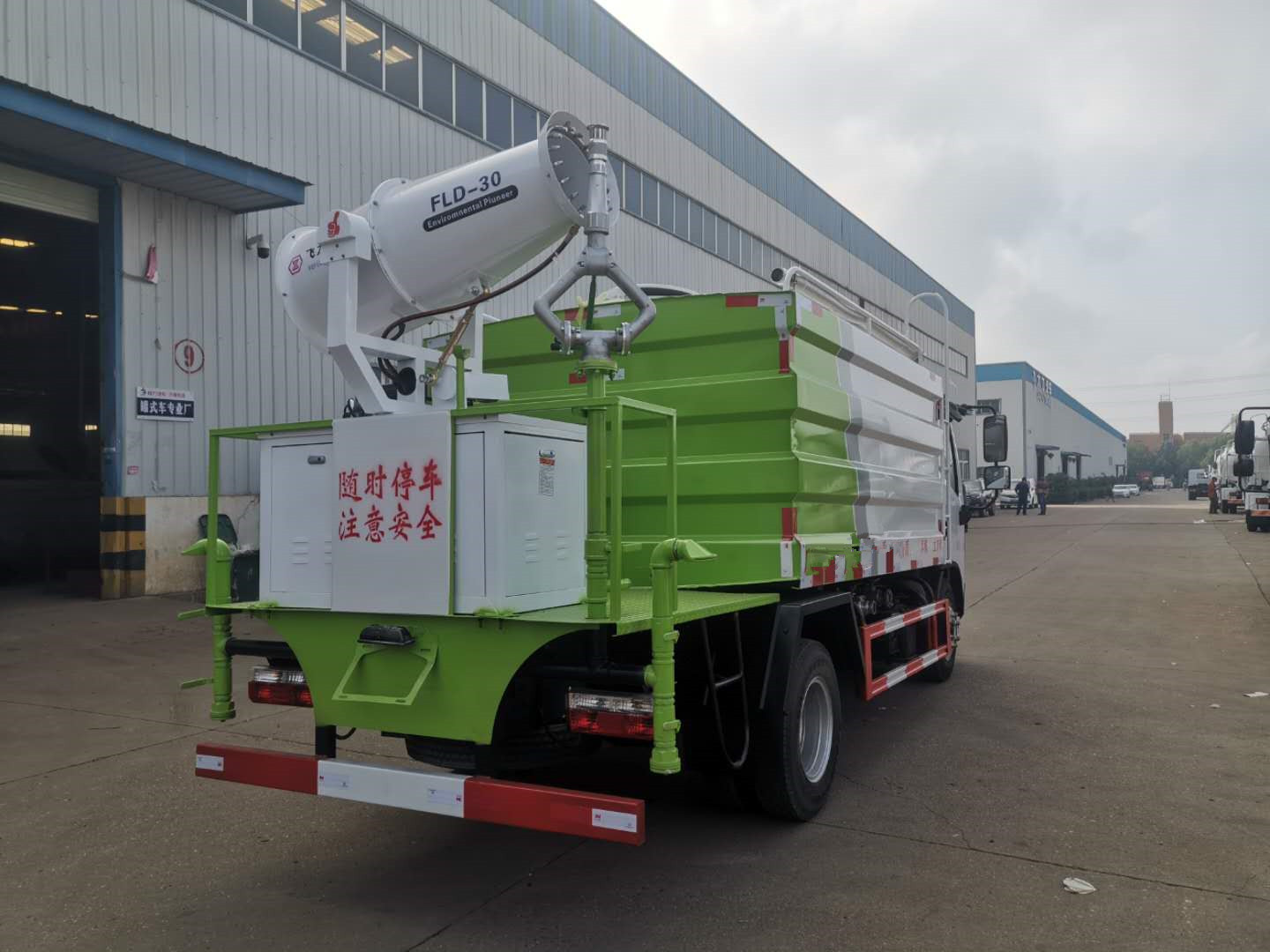 �|�LС������7���{���։m܇